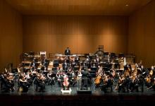 Daniel Müller-Schott y Mikhail Agrest junto a la Orquesta de Euskadi