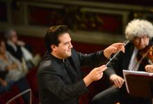 Robert Treviño dirige a la Orquesta Sinfónica de Euskadi
