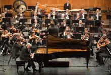 Joaquín Achúcarro y la Orquesta de Euskadi